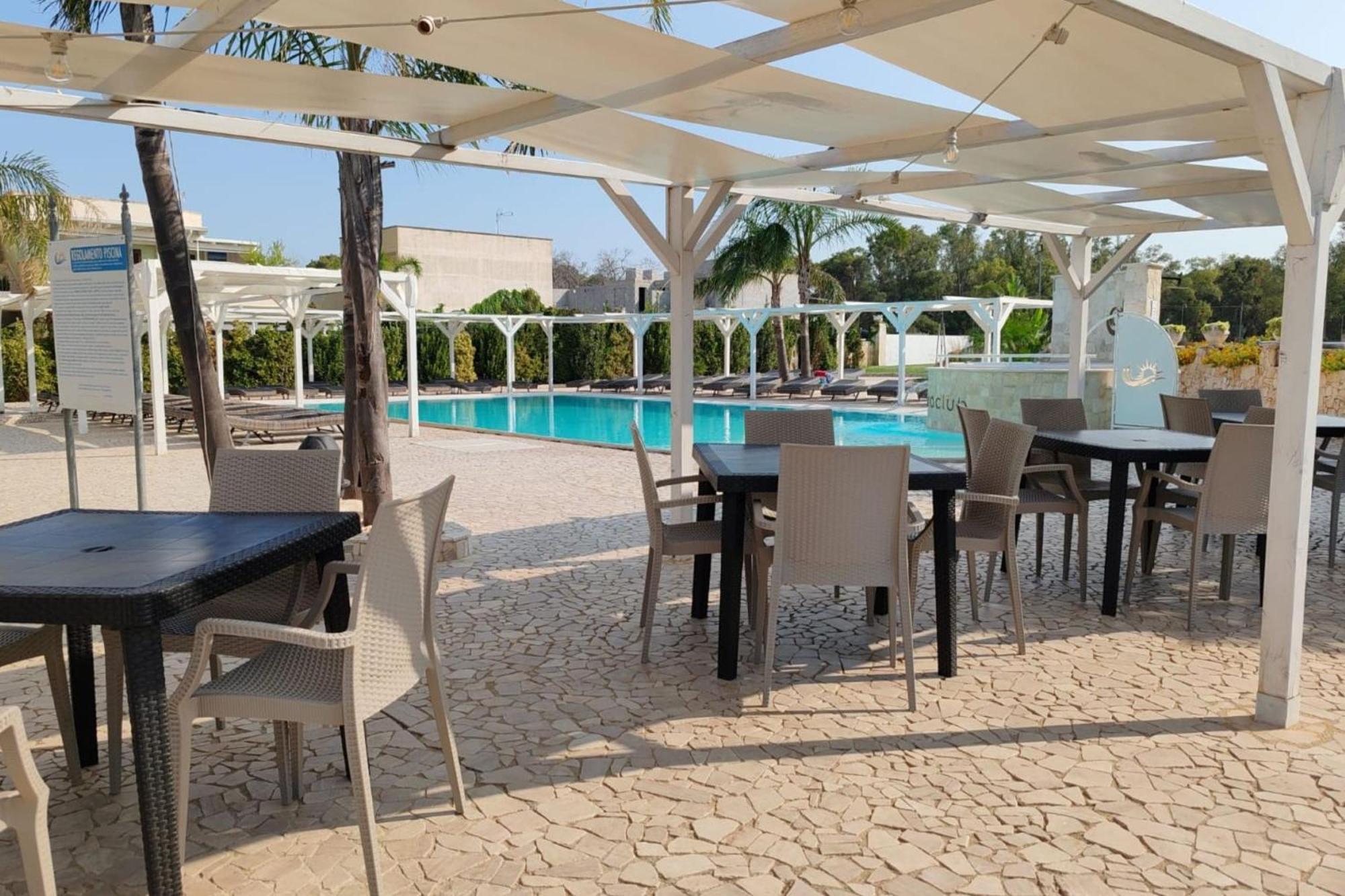 Pino Resort With Shared Pool 토레 라필로 외부 사진